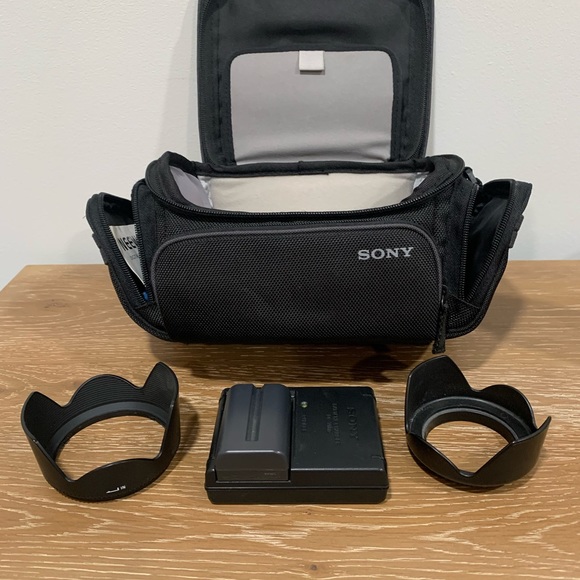 Sony Camera - Picture 5 of 7